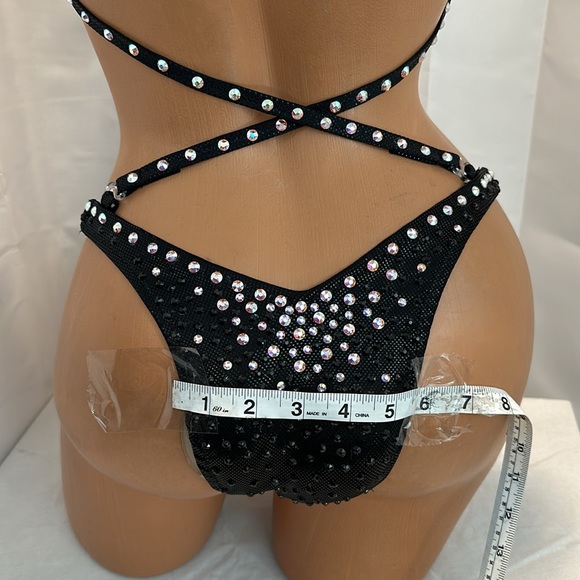 Black competition figure posing suit handmade 34C size made with A/B crystals - Picture 9 of 9